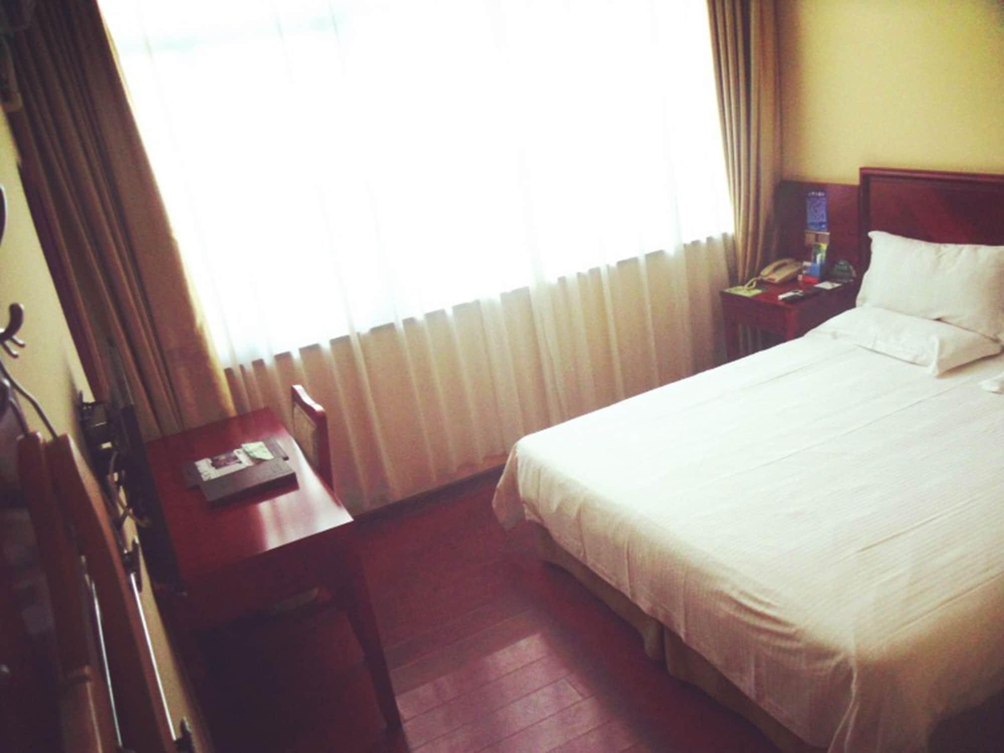 Greentree Inn Anhui Bengbu Longhu Express Hotel Экстерьер фото